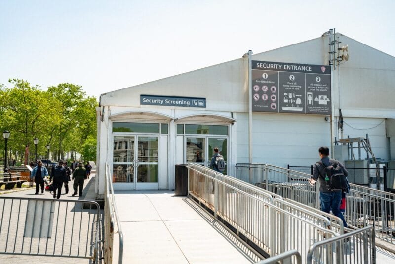 Departure area, complete security screening